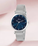 Blue Dial Metal Chain Analog Watch For Women