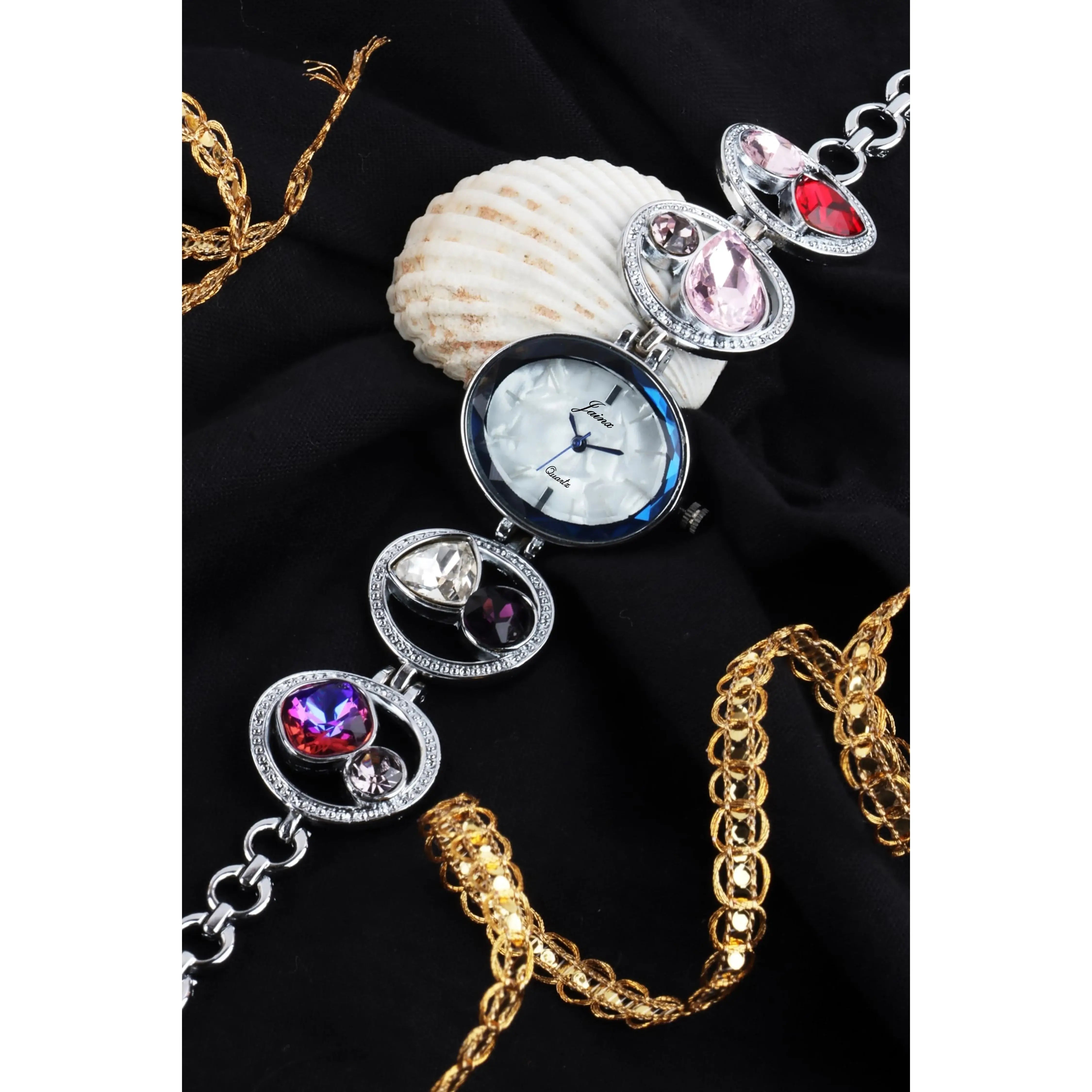 Jainx Mother Of Pearl Dial Bracelet Chain Analog Watch For Women